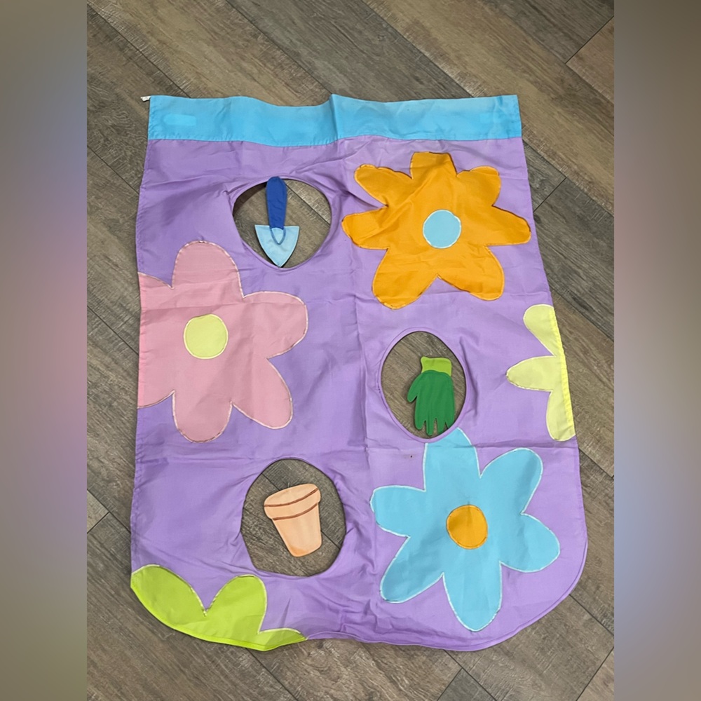 Colorful Garden-Themed Flag Full Size ⭐️A 2 for $14 item ⭐️